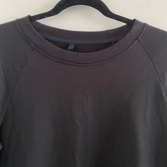 Lou & Grey Black Signaturesoft Sweatshirt Size XS New With Tag - Picture 5 of 11